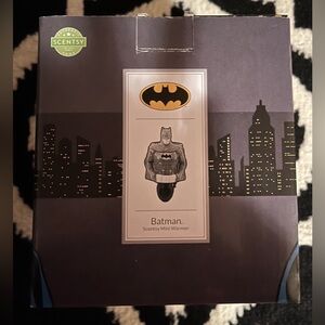 New Batman Scentsy Mini Plug In Wax Warmer Home Fragrance Wall Outlet